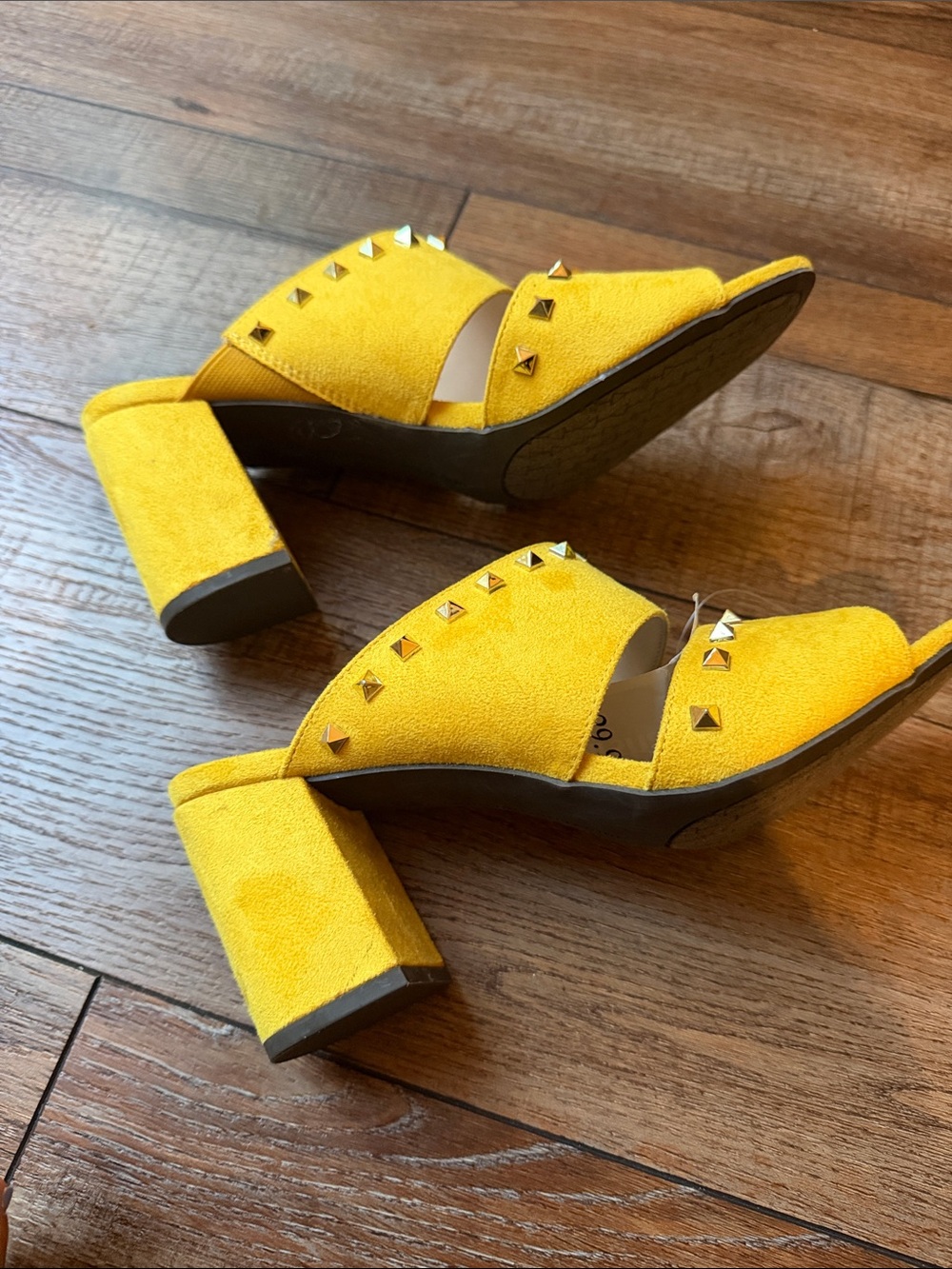 Adrienne Vittadini Yellow Studded Suede Block Heel Mules - Women New